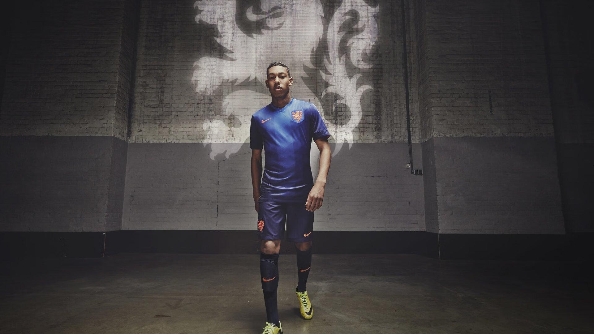 锋线抉择，圣地亚哥留队成定局，米兰冬窗引援计划面临调整